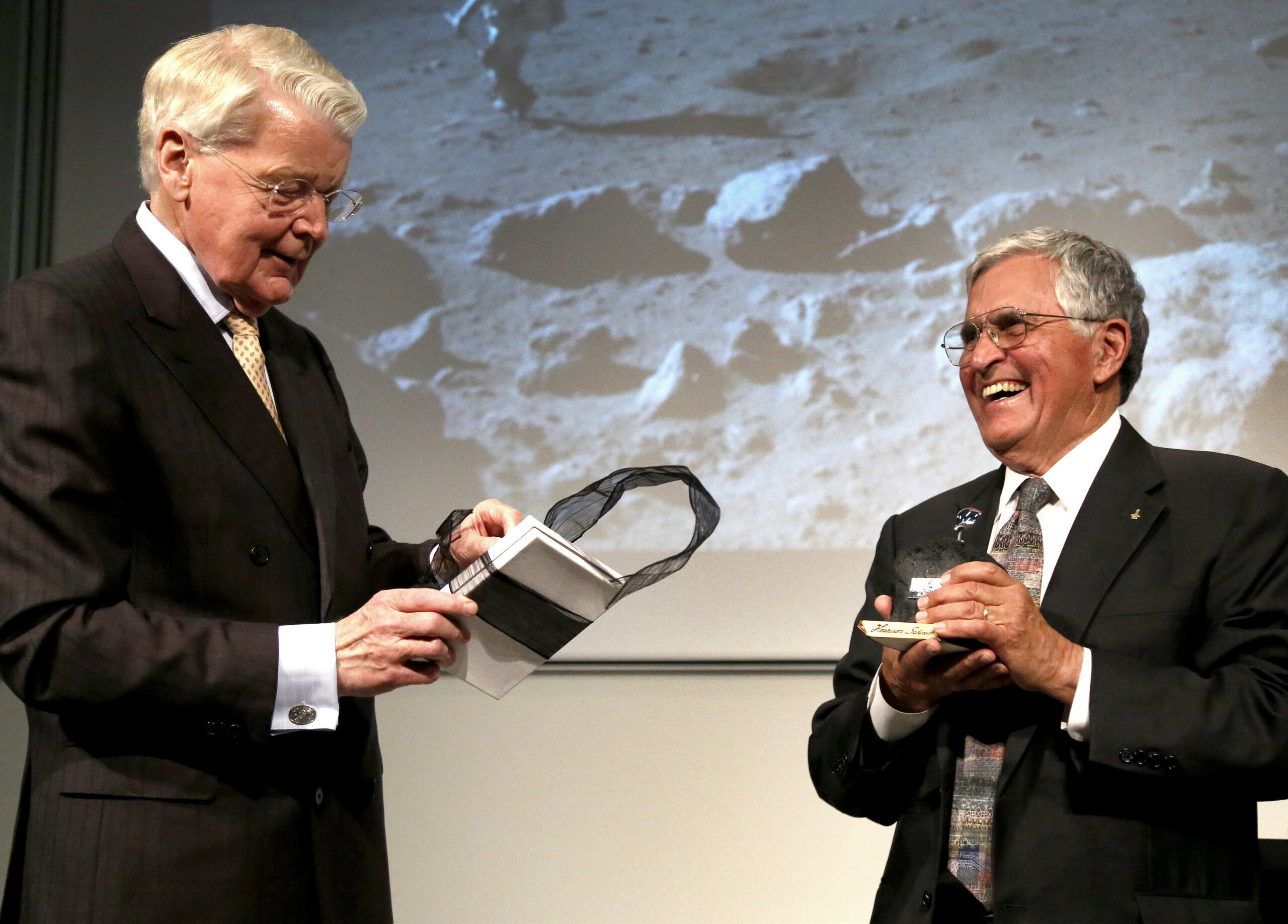 Harrison-Schmitt-President-Olafur-Ragnar-Grimsson-Leif-Erikson-Awards